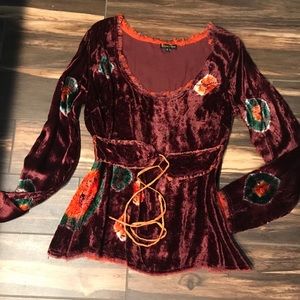 Vintage long sleeve velvet top